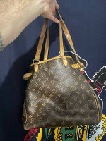 Louis Vuitton Batignolles Purse / Hand bag