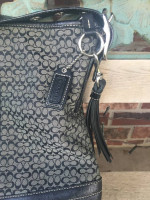 COACH Shoulder Bag ~ Black Color ~ Excellent Condition