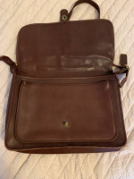 Vintage COACH Messenger-City Bag