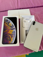 iPhone XS Max 64GB Carrier Factory Unlocked