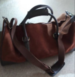 Leather travel bag