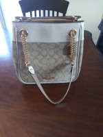 NEW COACH CAMMIE CHAIN BUCKET BAG