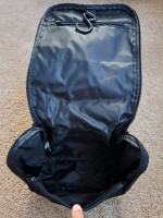 makeup bag/traveling bag