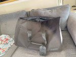 Duffel bag/ suit bag
