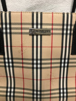 Burberry Bag Replica