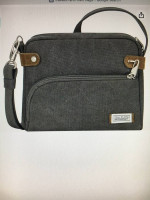 Travelon - Anti-Theft crossbody bag