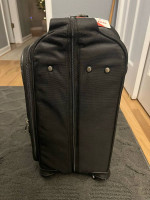 Luggage - Samsonite Silhouette spinner garment bag