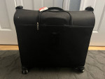 Luggage - Samsonite Silhouette spinner garment bag