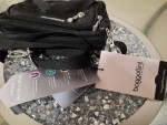 Baggallini Bag cross Body Black adjustable detachable strap small wome
