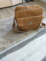 Light Brown Carry-All Samsonite Bag W/Strap