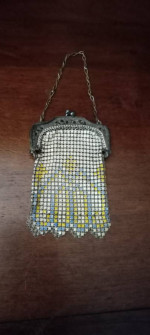 1920s Whiting and Davis 2 1/2" x 6 1/2" Chain Handle Beadlite Mesh Bag