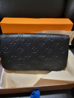 Louis Vuitton Felicie Pochette Shoulder bag