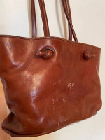 Leather tote bag