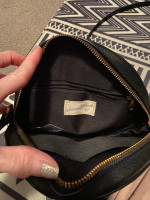 universal thread goods co black cross body bag