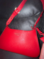 RED Guess BRAND shoulder bag/purse *NEW*