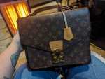 Vintage good condition Louis Vuitton bag