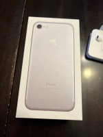 Used Unlocked iPhone 7 128 GB