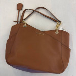 Jet Set Large Saffiano Leather Shoulder Bag NWT