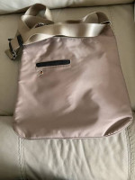 Mosey Baggallini anti theft bag