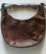 Used good condition Kenneth Cole HOBO Crescent Shape leather should bag