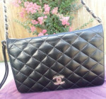 Vintage CHANEL chain shoulder bag