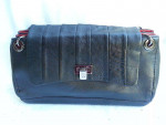 Vintage Chanel leather shoulder bag