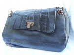Vintage Chanel leather shoulder bag