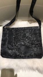 NEW Black silk cross body 💼