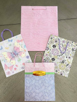 (15) Hallmark Brand Gift Bags!