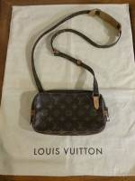 Authentic Louis Vuitton Purse
