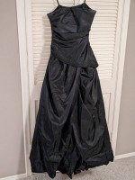 Unaltered Size 14 Black Strapless Prom Homecoming Dress Ball Gown