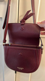 Kate Spade New York Knott Pebbled Leather Medium Saddle Crossbody - Li