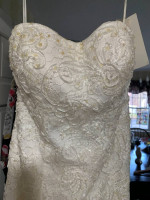 Galino Signature SWG400 COLOR SOFT WHITE wedding gown NEW  size 6   pl