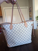 Louis Vuitton Neverfull mm authentic