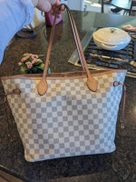 Louis Vuitton Neverfull mm authentic