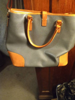DOONEY&BOURKE PURSE. NEW