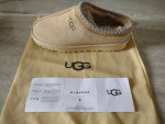 UGG Tasman