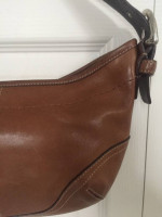Authentic Vintage Coach Leather Handbag "Soho Hobo" D3S-9541