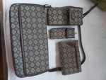 *** Nine West Purse / Handbag - 4 Piece Matching Set ***