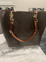 Calvin Klein large signature tote like new