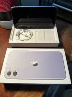 Apple iPhone 11 128GB Factory Unlocked - Very Good