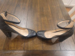 Gianvito Rossi, Italy "Greta" Black Quilted Leather Pumps. Size 40