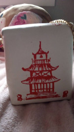 Chinese take out purse