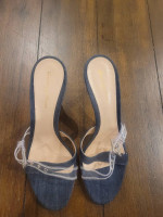 Gianvito Rossi Mule Blue Denim Pump Sandals. Size 40