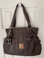 Tignanello Pebbled Leathernot Brown Shade Zip Top Handbag