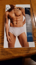 Mens calvin klein ck briefs underwear new in box for sale. Size medium