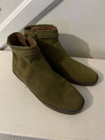 Aerosoles green genuine leather suede boots - size 8