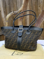 Stunning Authentic Fendi Tote handbag