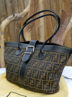 Stunning Authentic Fendi Tote handbag