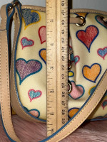 💘 Superb 00’era DOONEY & BOURKE scribble hearts logo handbag w/ access